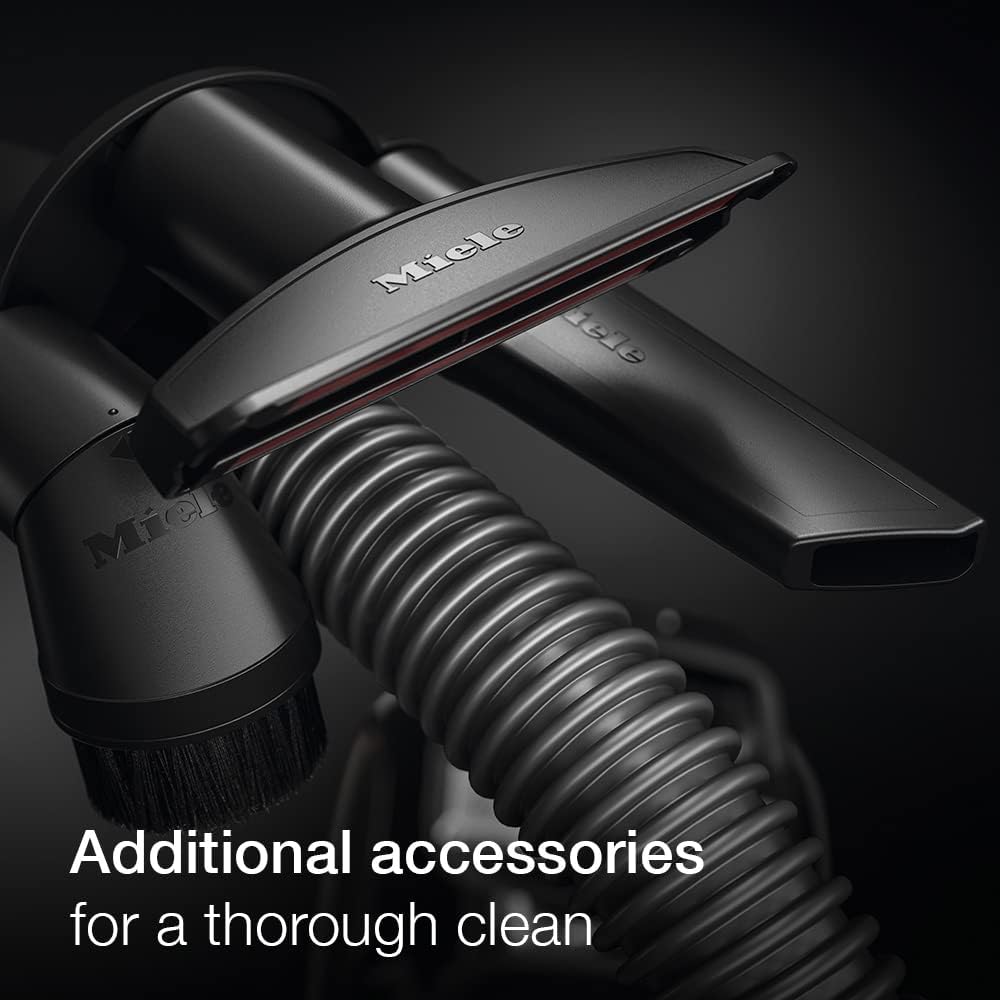 Hurtig afvisning Frø Miele Boost CX1 Cat & Dog - Bagless canister vacuum cleaner, lightweight,  compact and corded with Vortex Technology, TurboBrush and HEPA AirClean  filter, in Obsidian Black - The Vac Shop