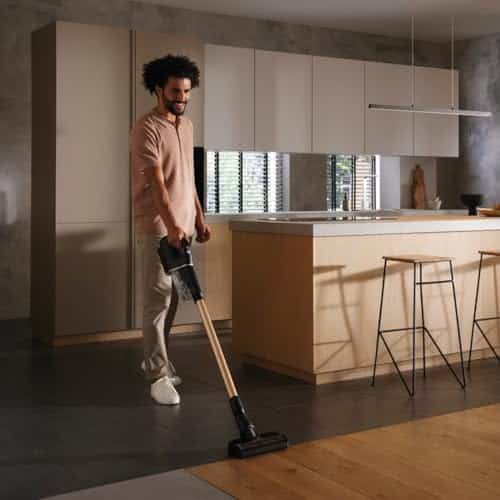 Miele Duoflex Total Care Vacuum Cleaner, Cordless and Bagless Multi-Use, Multi-Floor Flexible Stick Vacuum with 4 Attachable Brushes and Accessories, in Obsidian Black / Rose Gold - Image 18